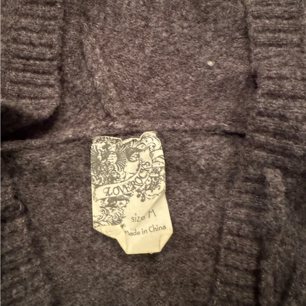 V-Neck Hooded Sweater - Charcoal Gray - Picture 3 of 3